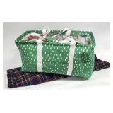 20+pc Unfinished Yarn Projects, Material, Bag