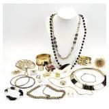 23pc Vtg. Costume Jewelry - Necklace, Bracelet +