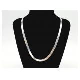 18" .925 Milor Italy Herringbone Necklace 13.09g