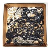 Assorted Costume Jewelry Single Flat #7