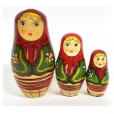 Vtg. Russian Matryoshka 3pc Nesting Girl Dolls