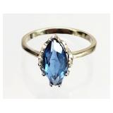 10K GOLD Blue Topaz Ring Size 7.5 - 2.48grams