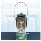 Vtg Coleman Model 220E Camping Lantern