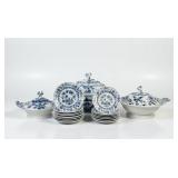 (19pc) Meissen Porcelain Blue Onion Covered Bowls