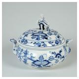 Meissen Blue Onion Porcelain Covered Tureen with F