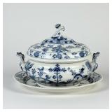 Meissen Porcelain Blue Onion Tureen with Underplat