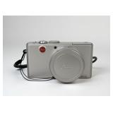 Leica D-Lux 2 Digital Camera