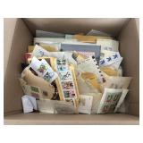 A worldwide MNH / MH and used accumulation 1960s t