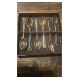EPNS A1-Sheffield England Spoon Set