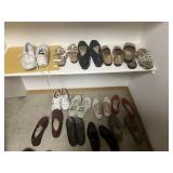 Lot of Ladies Shoes, mostly 10-11