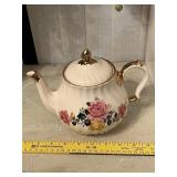 Sadler Tea Pot-England