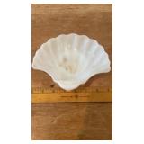 Vtg. Milkglass Shell Dish