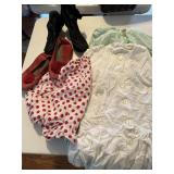 Vintage Clothing and Shoes