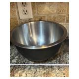 OXO Stainless Bowl with Rubber Coating