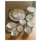 Haviland New York 'Rosalinde' Set- 30 pieces