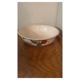 Vtg. Franciscan Apple 7 1/2' Serving Bowl