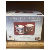 2 Cheese Bowls with Spreaders