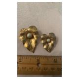 2 Vintage Brooches