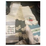 Lot of Kitchen Linens