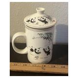 Ceramic Tea Mug with Strainer and Lid