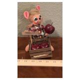 Annalee Fall Mouse- Selling Apples