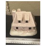 Ceramic Cottage Box