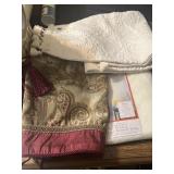 Lot of Linens