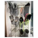 Lot of Ladies Shoes, mostly size 8