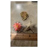 Lot of Vintage Brooches