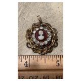 Vintage Cameo Pendant