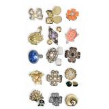 Costume Jewelry 14 Brooches 6 Earring Pendant. Costume Jewelry 14 Brooches 6 Earring Pendant.