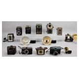 11 Vintage Cameras Kodak Brownie, Spartus, Argus