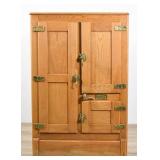 Victor Oak Ice Box
