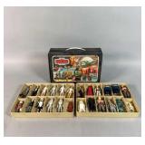 24 Vintage SW Figures with Case