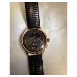 Chronographe Suisse 18k wristwatch
