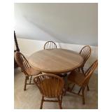 Dining Room Table with 5 Chairs and Glass Top
