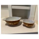 2 Pyrex Early American Cinderella Nesting Bowls