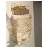 Linens & doilies