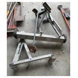 Magnets and ladder jacks