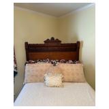 Victorian Full Size Bed Frame with Bedding
