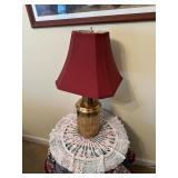 Lot with Table,Lamp and Picture