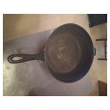 Cast Iron Pan with Lid
