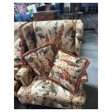 Pair of Floral Chair with Pillows Pair of Floral Chair with Pillows