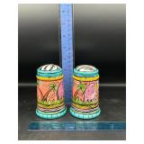 Penzo Painted Glass Salt and Pepper Shakers Penzo Painted Glass Salt and Pepper Shakers
