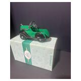 Hallmark Kiddie Car Classics 1937 Steelcraft  Juni