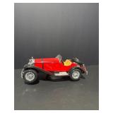 1:18 Die-Cast 1930s Roadster   Classic Red Convert