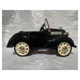 Hallmark Kiddie Car Classics 1937 GARTON. Ford Lux