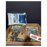 Assorted Christmas lot