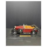 Signature Models 1:18 Scale 1932 Maybach DS8 Zeppe