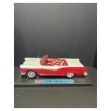 Sun Star 1:18 Scale 1957 Ford Fairlane 500 Convert